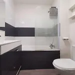 Le Repos Du Canal Wifi Parking Piscine Terasse Béziers