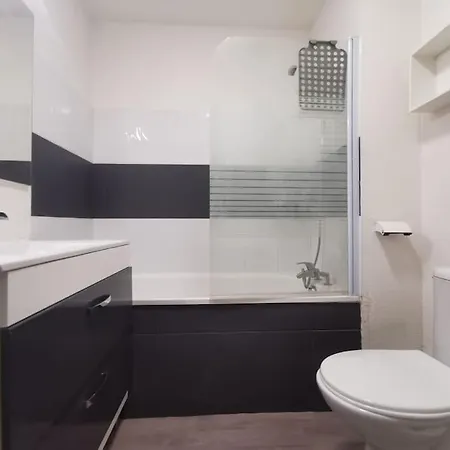Le Repos Du Canal Wifi Parking Piscine Terasse ベジエ